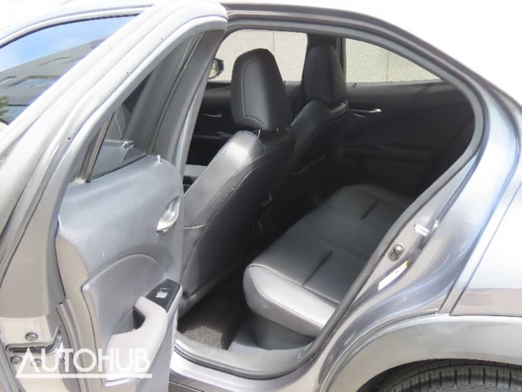 렉서스 UX UX 250h 2.0 AWD 이미지 15