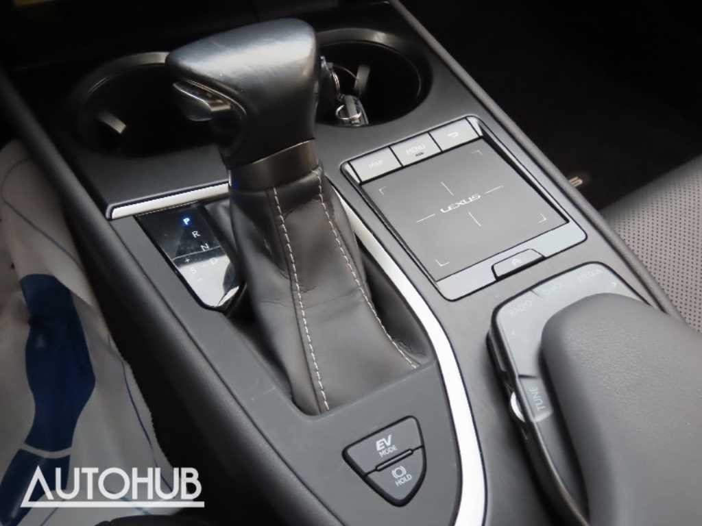 렉서스 UX UX 250h 2.0 AWD 이미지 7