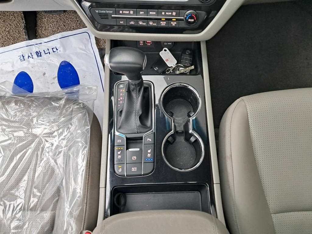 기아 카니발 더 뉴 카니발 디젤 9인승 프레스티지 이미지 14