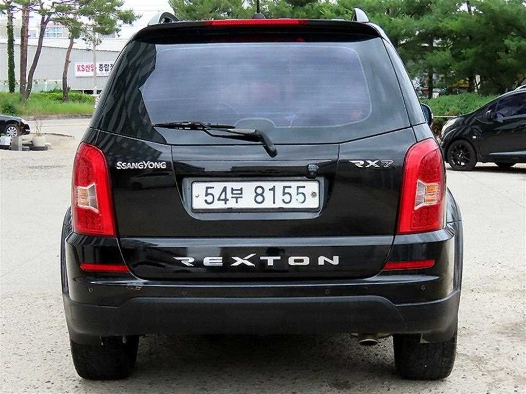KG모빌리티(쌍용) 렉스턴 렉스턴W 2.0  4WD RX7 럭셔리 이미지 4