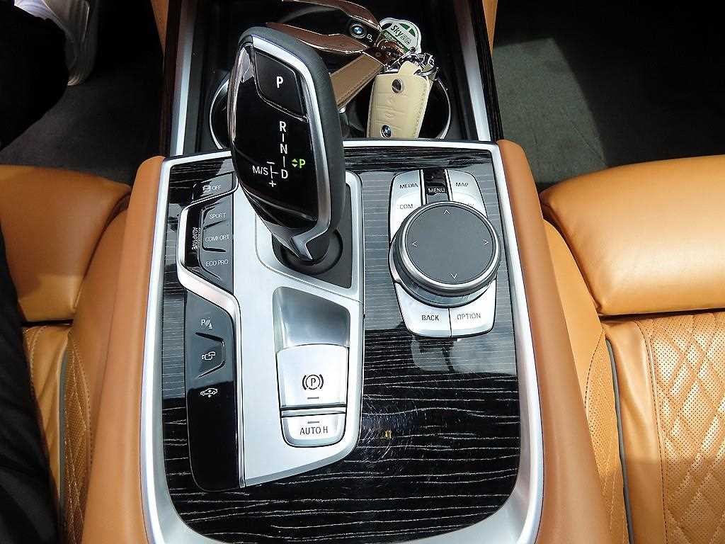 BMW 7시리즈 7시리즈 (G11) 740I M 스포츠 패키지 이미지 10