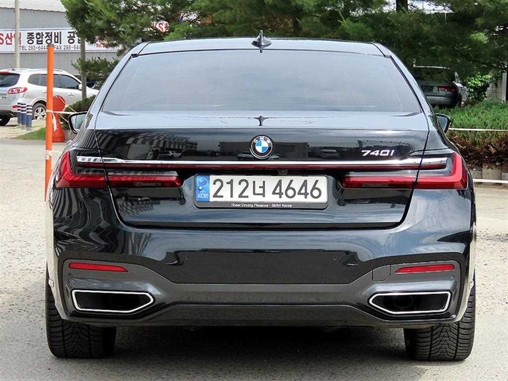 BMW 7시리즈 7시리즈 (G11) 740I M 스포츠 패키지 이미지 4