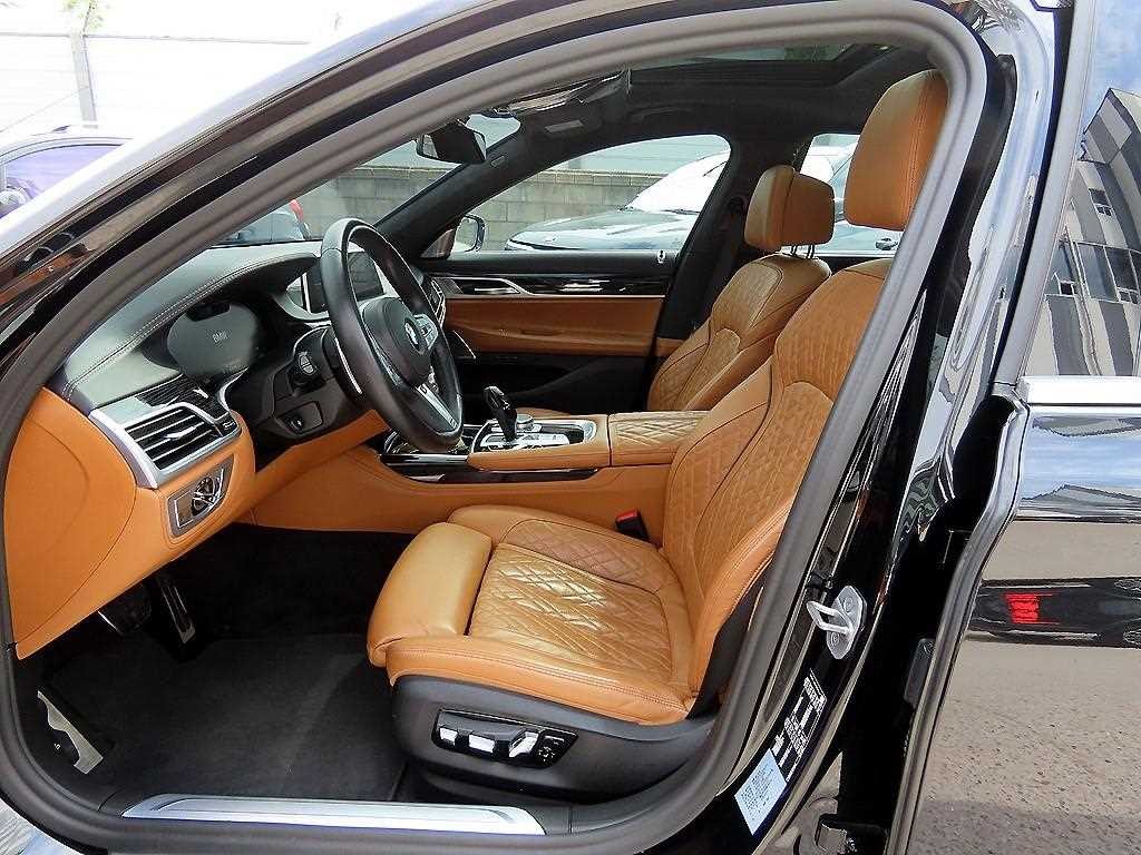 BMW 7시리즈 7시리즈 (G11) 740I M 스포츠 패키지 이미지 5