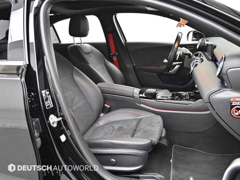 벤츠 A 클래스 A클래스 W177 AMG A35 4MATIC 세단 이미지 10
