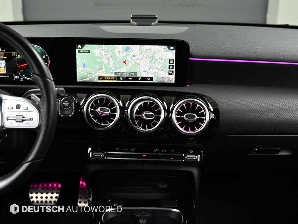 벤츠 A 클래스 A클래스 W177 AMG A35 4MATIC 세단 이미지 14
