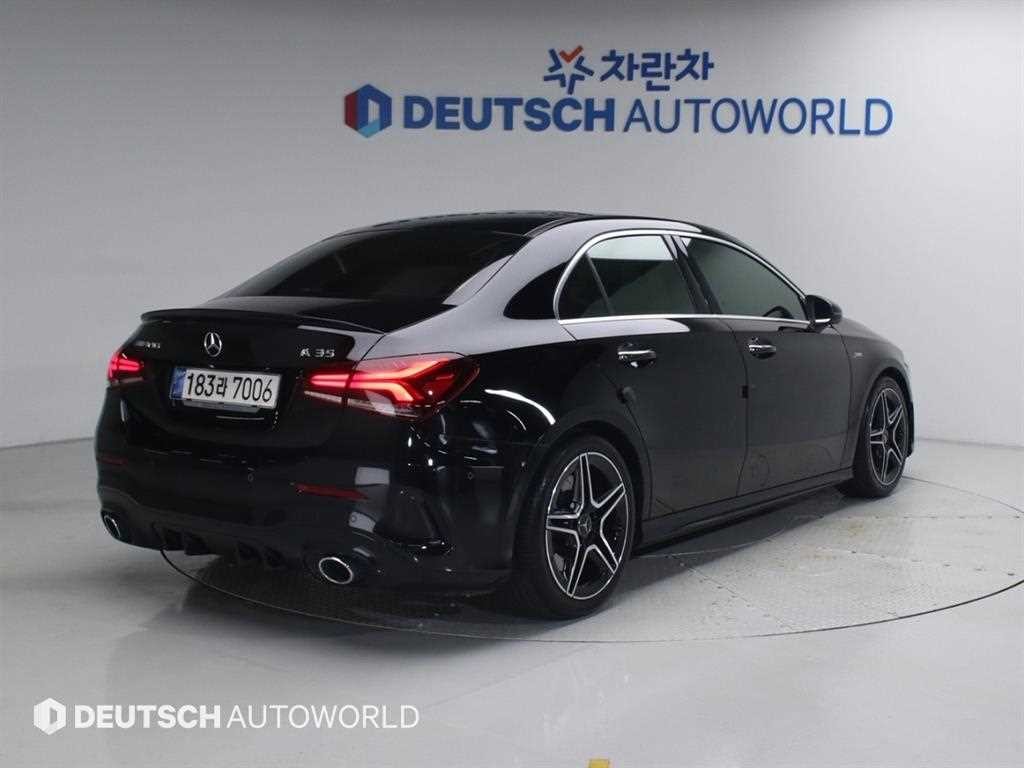 벤츠 A 클래스 A클래스 W177 AMG A35 4MATIC 세단 이미지 2