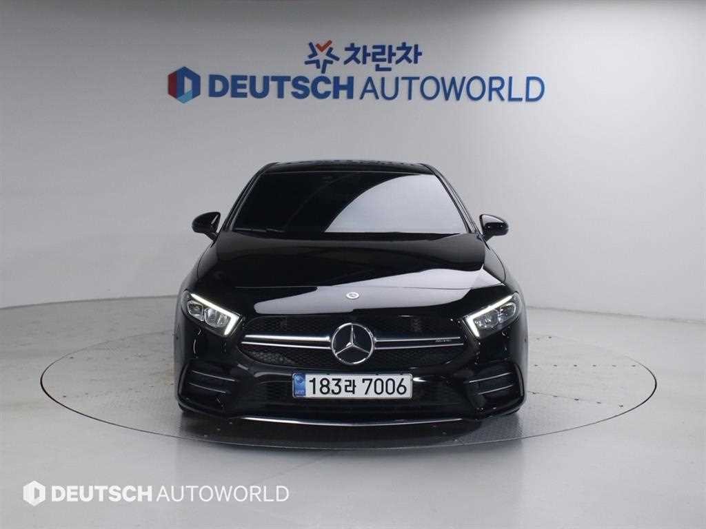 벤츠 A 클래스 A클래스 W177 AMG A35 4MATIC 세단 이미지 3
