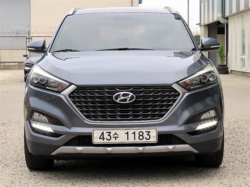현대 투싼 올뉴투싼 디젤 1.7 2WD 모던 피버 이미지 1