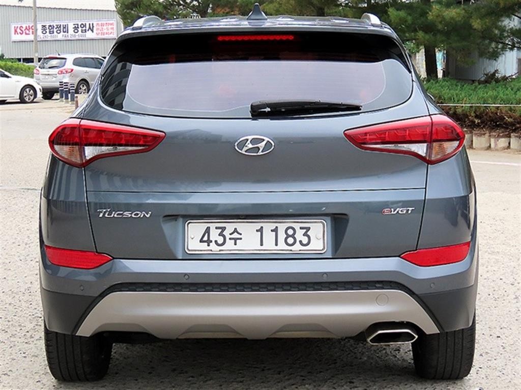 현대 투싼 올뉴투싼 디젤 1.7 2WD 모던 피버 이미지 4