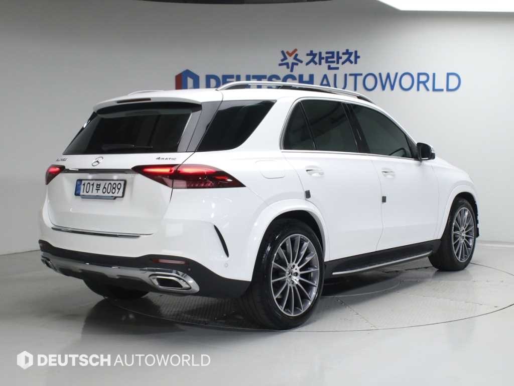 벤츠 GLE 클래스 GLE 클래스 W167 GLE 450 4MATIC 이미지 2