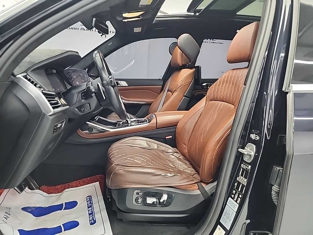 BMW X7 X7 (G07) xDrive 30d M 스포츠 6인승 이미지 11