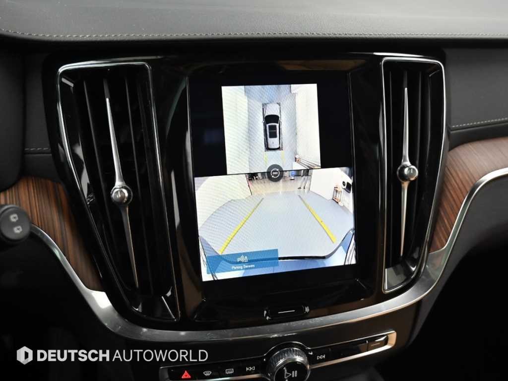 볼보 V60 V60 크로스 컨트리 2세대 2.0 B5 얼티메이트 AWD 이미지 15