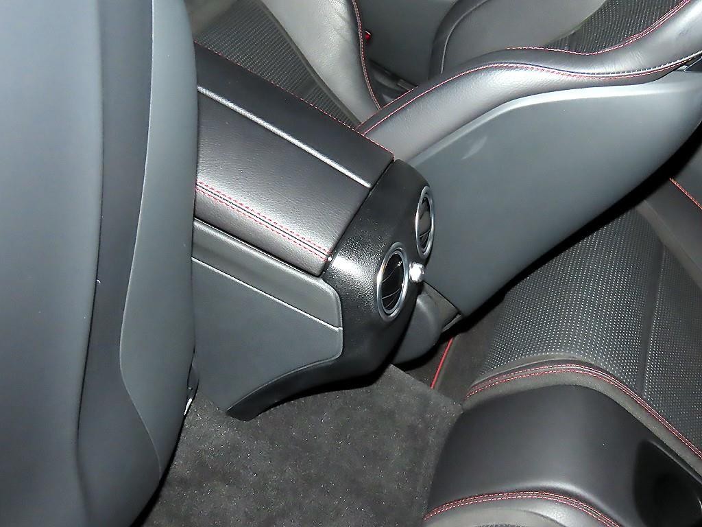 벤츠 C 클래스 C클래스 W205 C43 AMG 4MATIC 쿠페 이미지 16