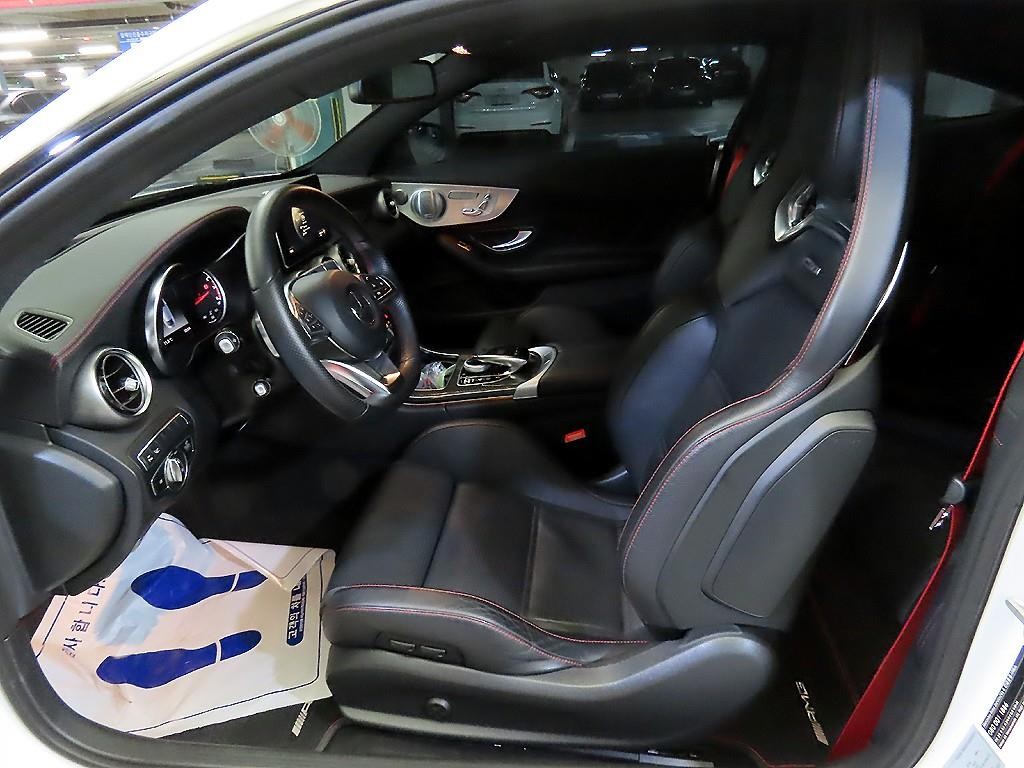 벤츠 C 클래스 C클래스 W205 C43 AMG 4MATIC 쿠페 이미지 6