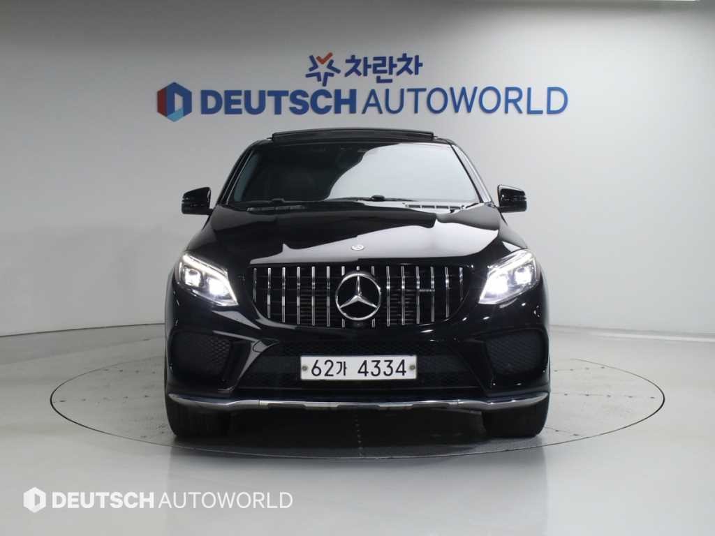 벤츠 GLE 클래스 GLE 클래스 W166 GLE 350 d 4MATIC 쿠페 이미지 3