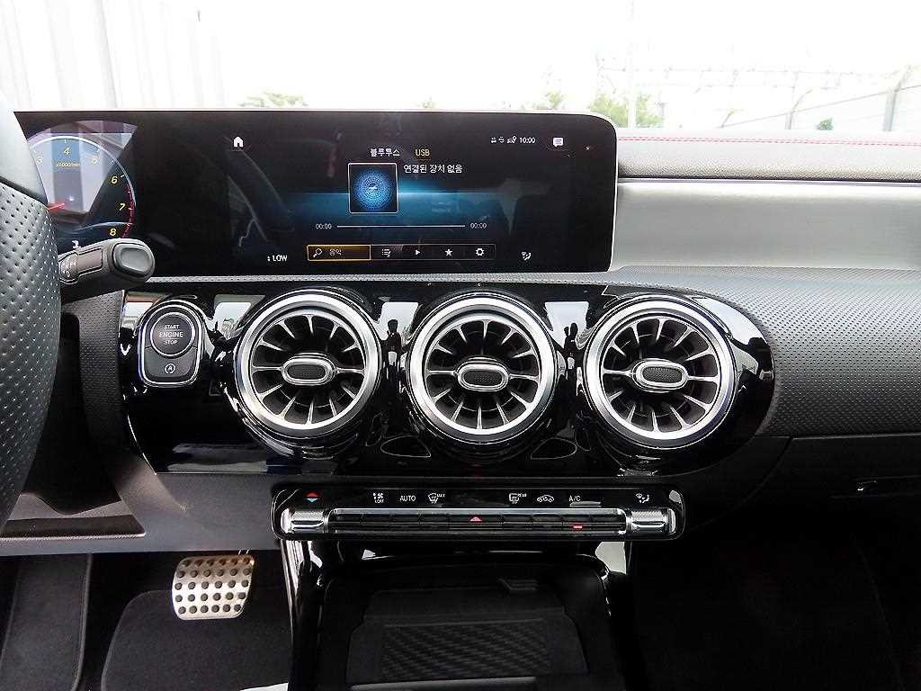 벤츠 CLA 클래스 CLA클래스 C118 CLA 250 4MATIC 이미지 15