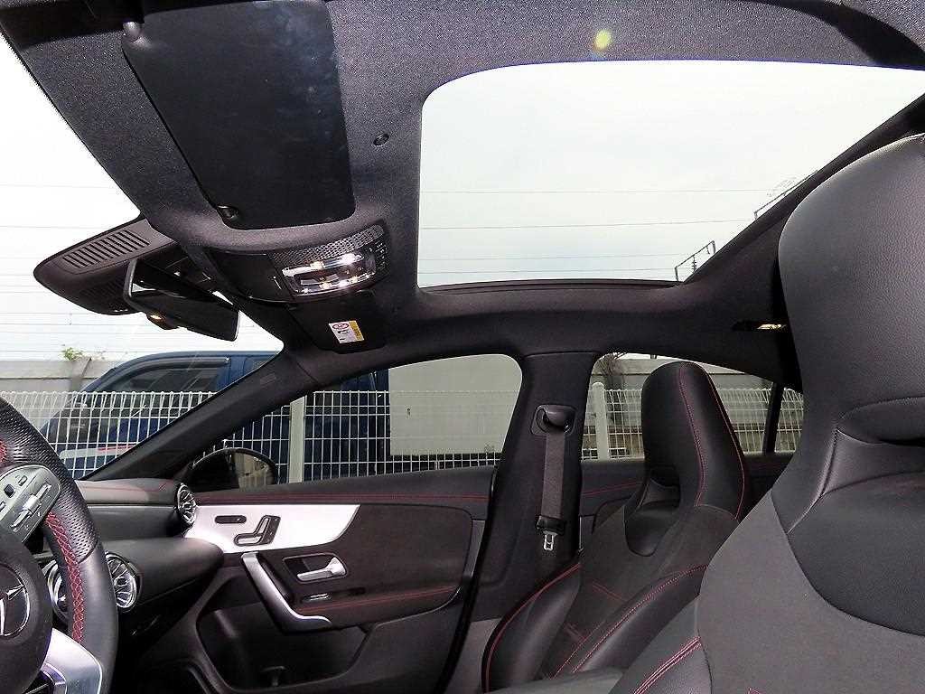 벤츠 CLA 클래스 CLA클래스 C118 CLA 250 4MATIC 이미지 18