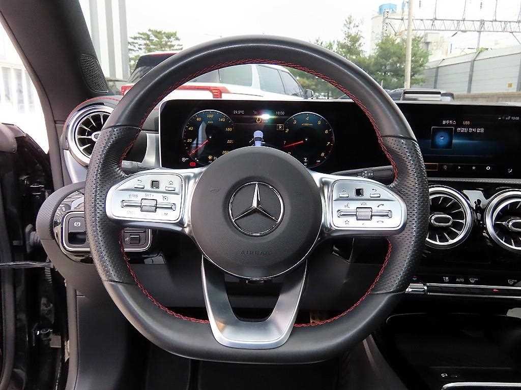 벤츠 CLA 클래스 CLA클래스 C118 CLA 250 4MATIC 이미지 9