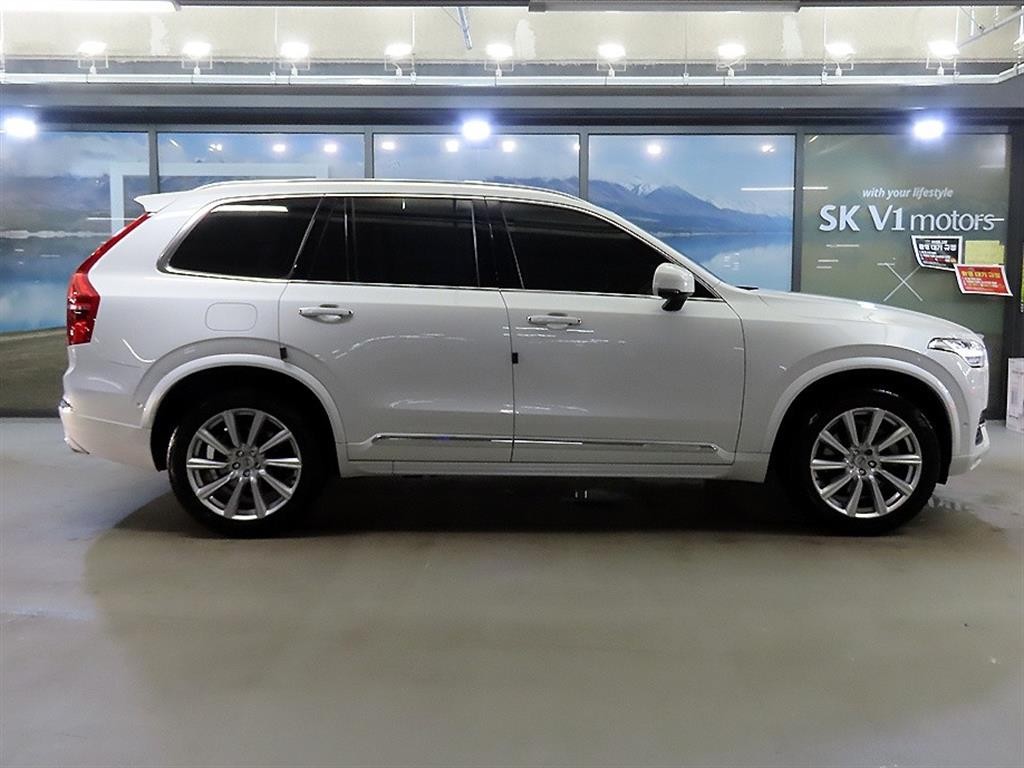 볼보 XC90 XC90 2세대 2.0 D5 AWD 인스크립션 이미지 3