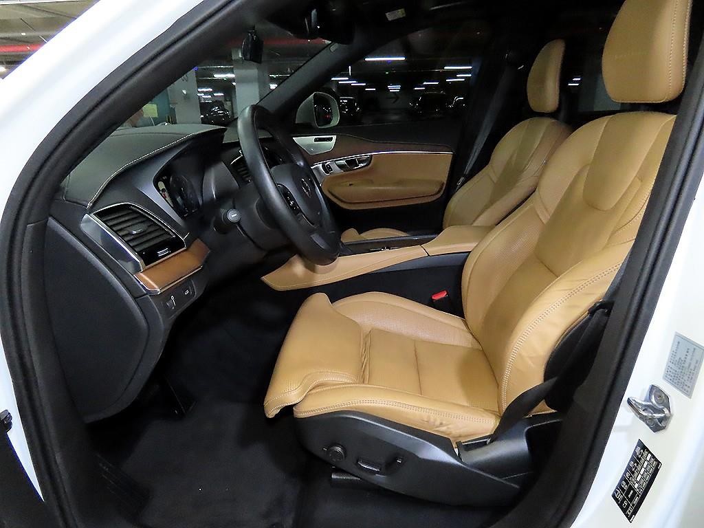 볼보 XC90 XC90 2세대 2.0 D5 AWD 인스크립션 이미지 6