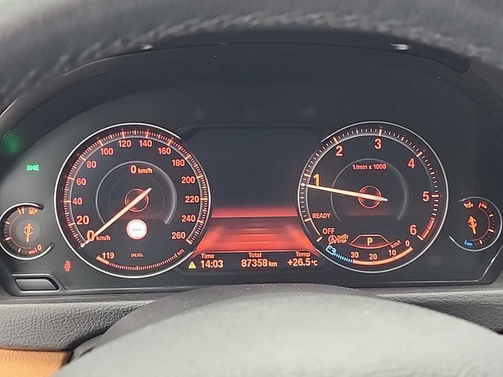 BMW 그란투리스모 3시리즈 GT (F34) GT 320D 럭셔리 이미지 6