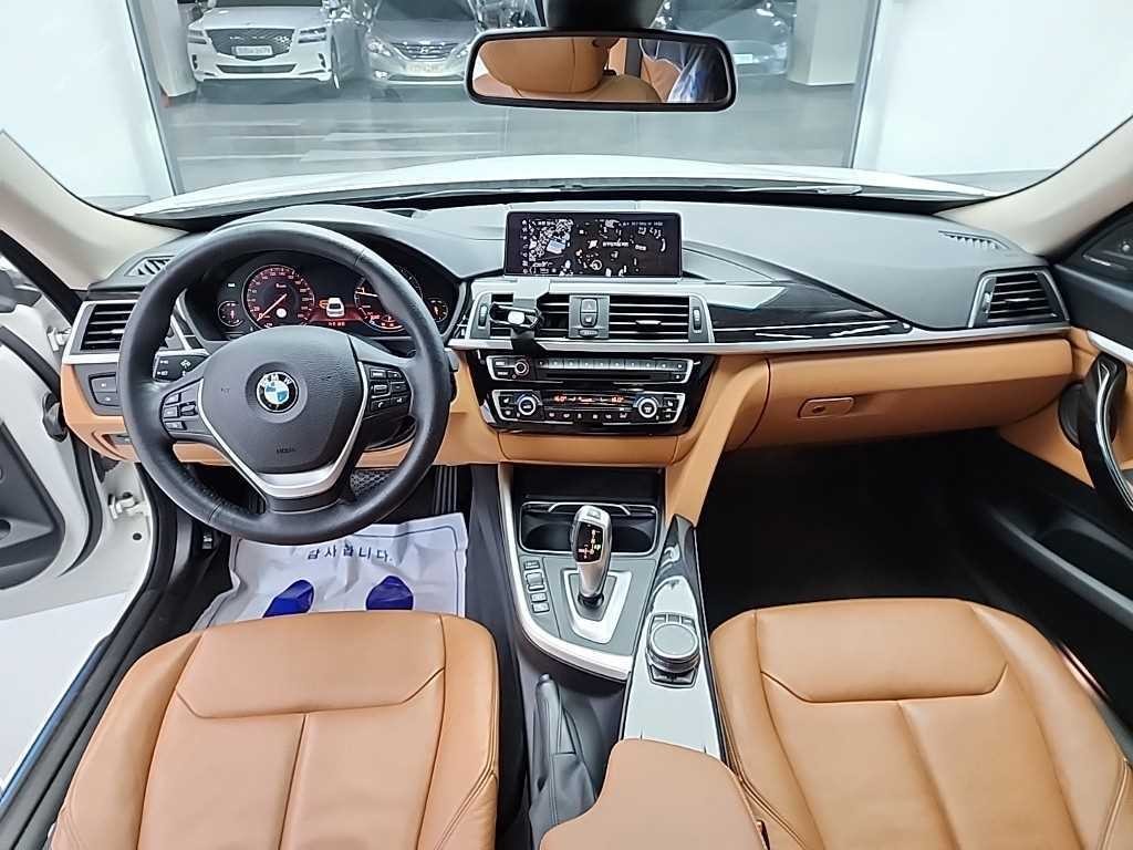 BMW 그란투리스모 3시리즈 GT (F34) GT 320D 럭셔리 이미지 7