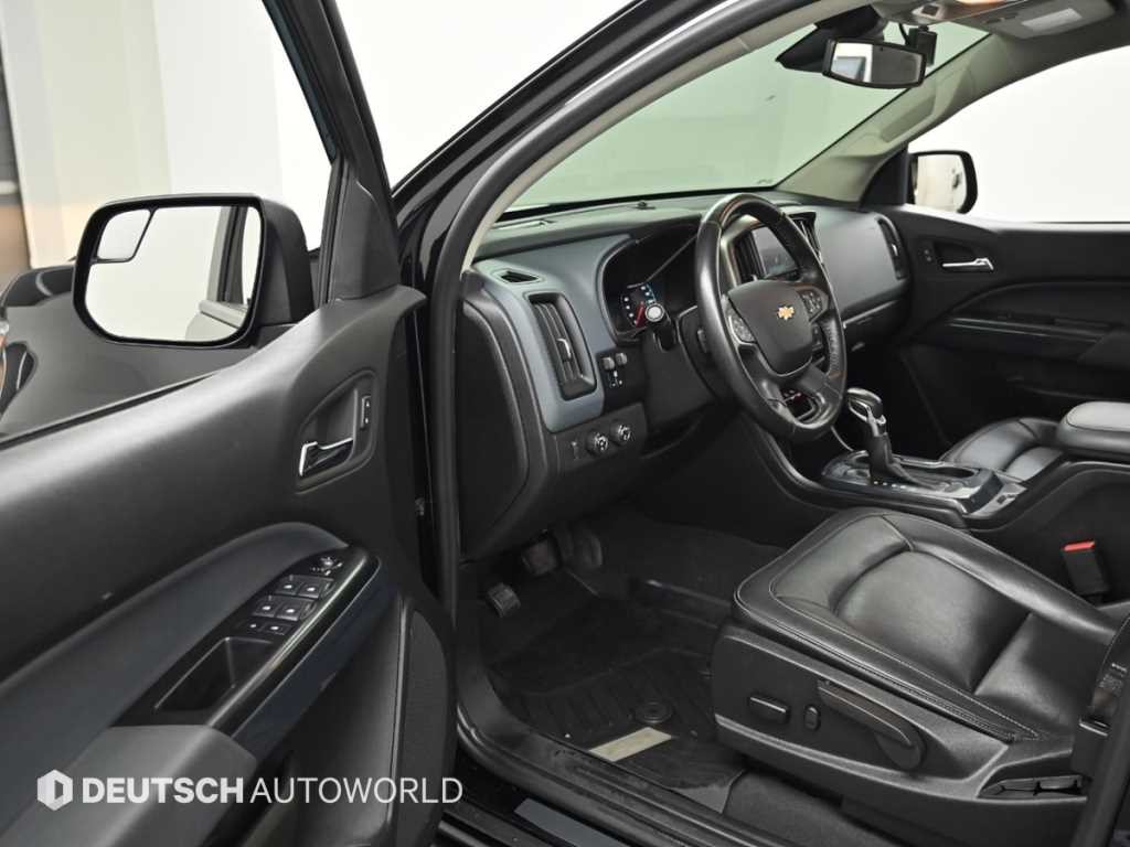 쉐보레 콜로라도 리얼 뉴 콜로라도 3.6 Z71-X 미드나잇 4WD 이미지 11