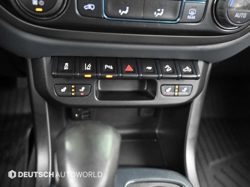 쉐보레 콜로라도 리얼 뉴 콜로라도 3.6 Z71-X 미드나잇 4WD 이미지 18