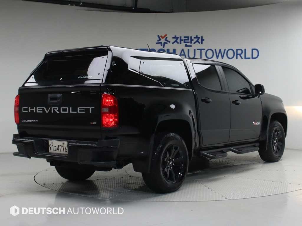 쉐보레 콜로라도 리얼 뉴 콜로라도 3.6 Z71-X 미드나잇 4WD 이미지 2
