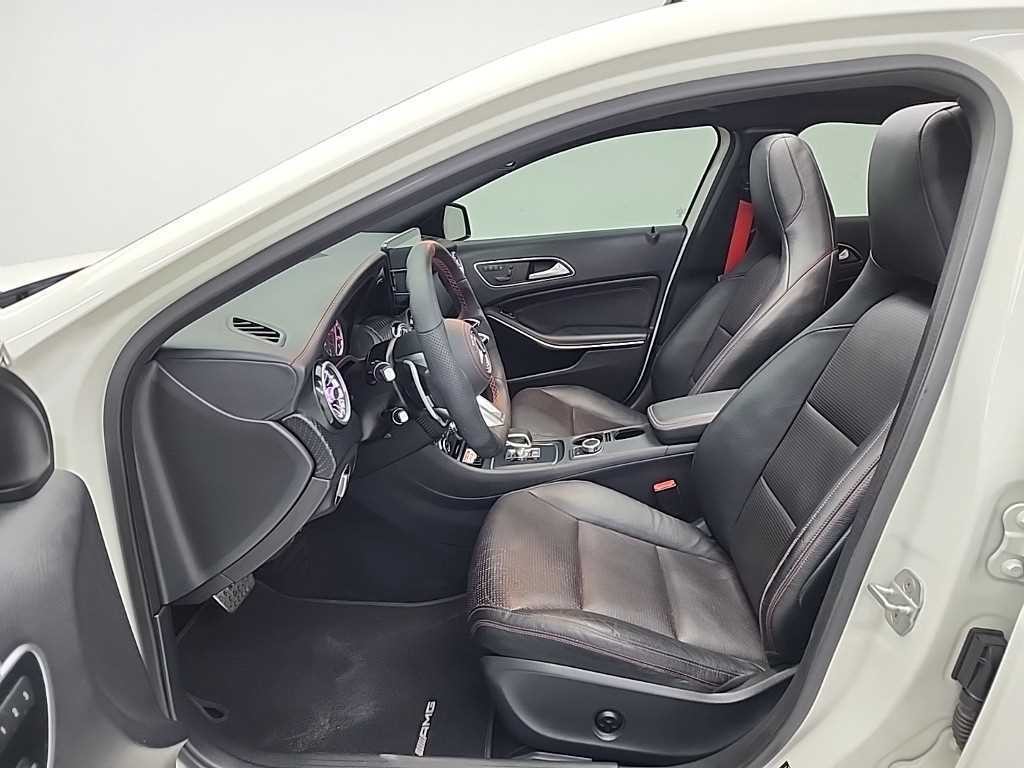 벤츠 A 클래스 A클래스 W176 A45 AMG 4MATIC 이미지 12