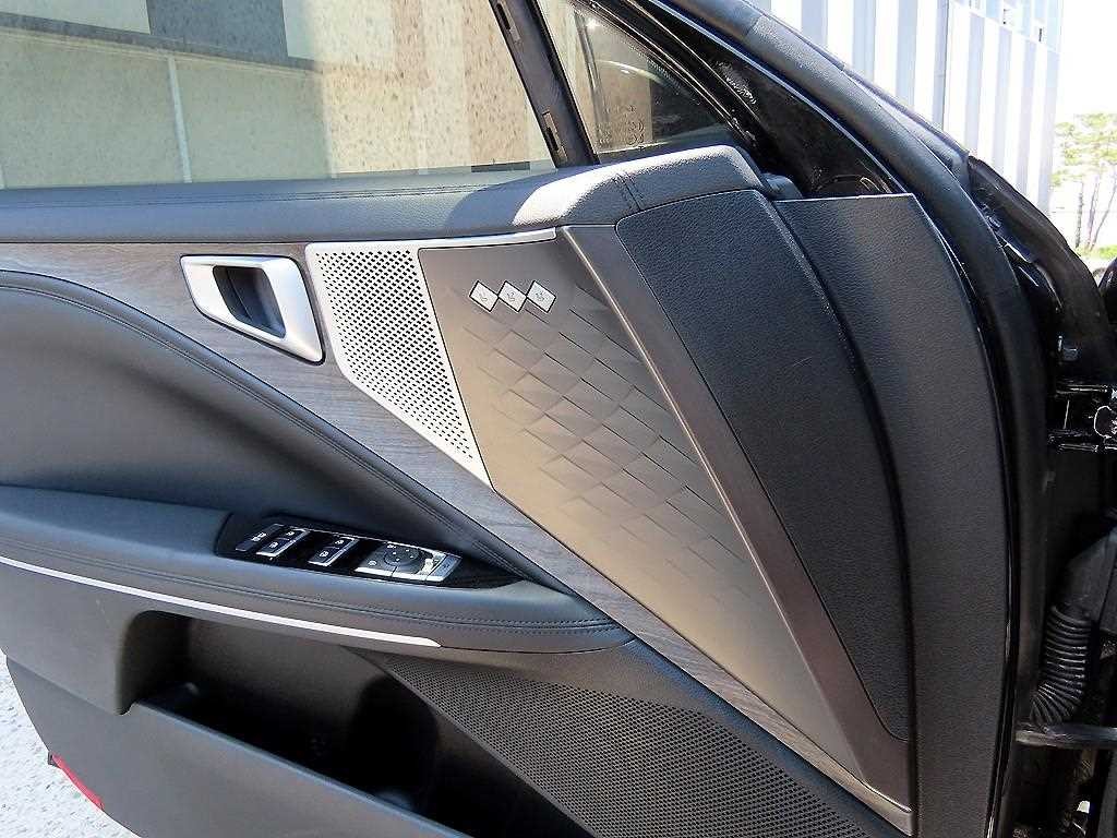 기아 K8 3.5 LPG 2WD 프레스티지 이미지 11