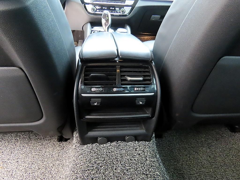 BMW 5시리즈 5시리즈 (G30) 530i xDrive 럭셔리 플러스 이미지 16