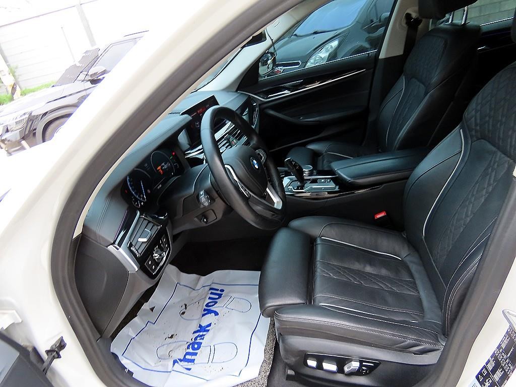 BMW 5시리즈 5시리즈 (G30) 530i xDrive 럭셔리 플러스 이미지 5
