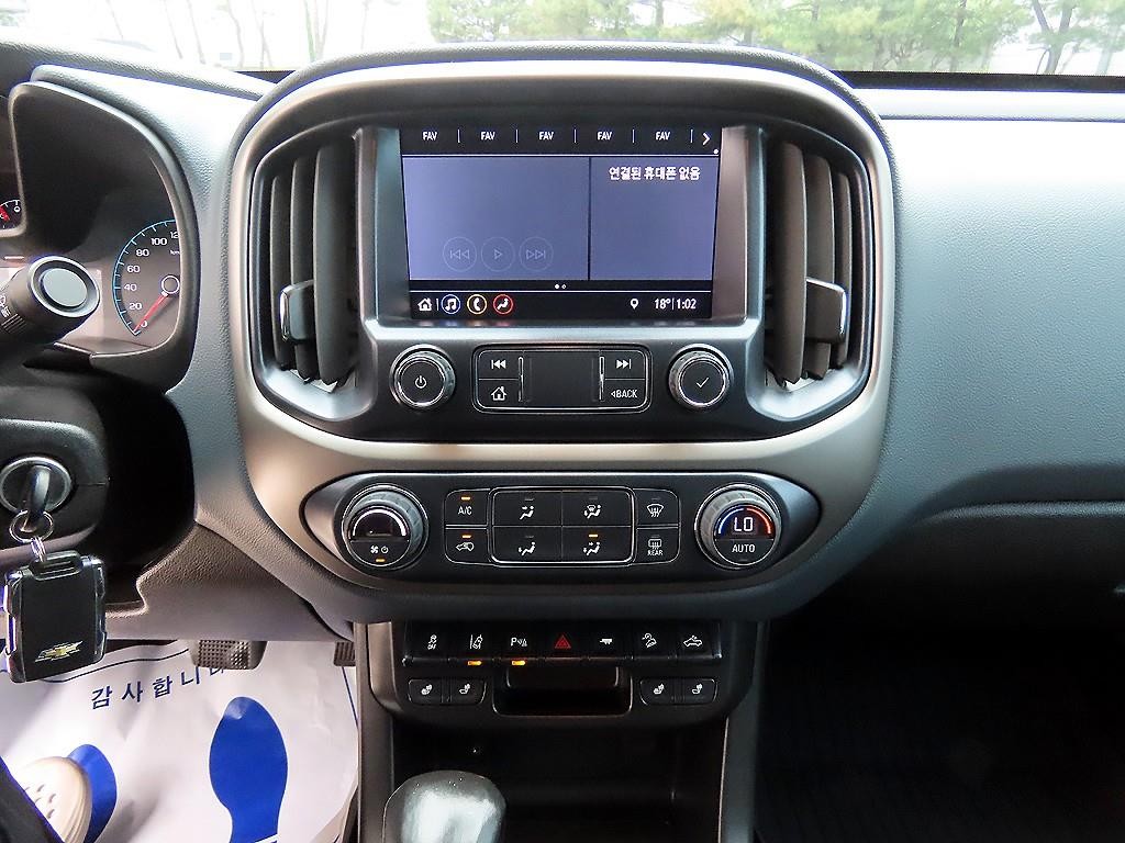쉐보레 콜로라도 리얼 뉴 콜로라도 3.6 Z71-X 미드나잇 4WD 이미지 13