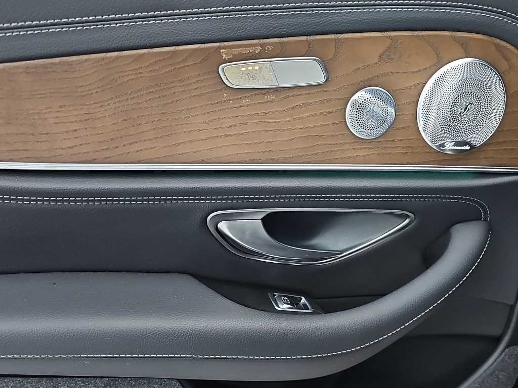 벤츠 E 클래스 E-클래스 W213 E300 4MATIC 아방가르드 이미지 13