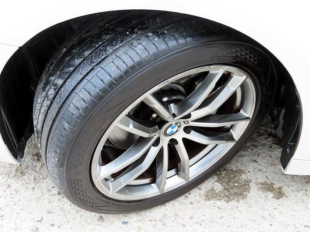 BMW 5시리즈 5시리즈 (G30) 520d M 스포츠 플러스 이미지 20