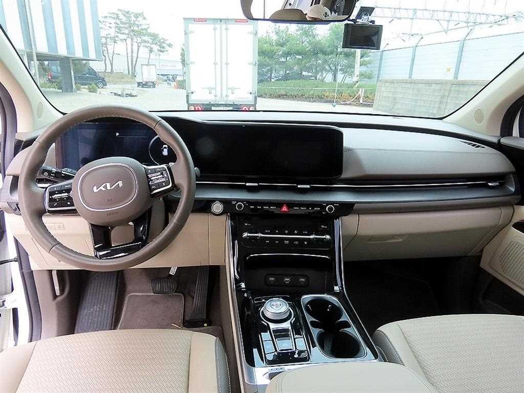 기아 카니발 카니발 4세대 디젤 9인승 노블레스 이미지 8