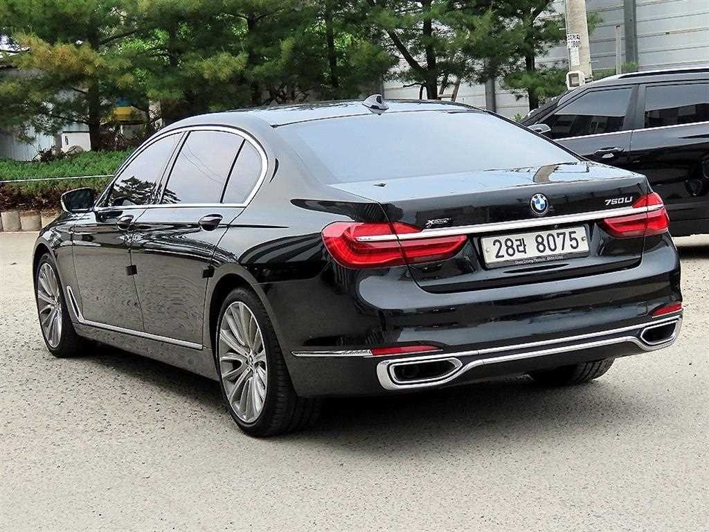 BMW 7시리즈 7시리즈 (G11) 750Li xDrive 이미지 3