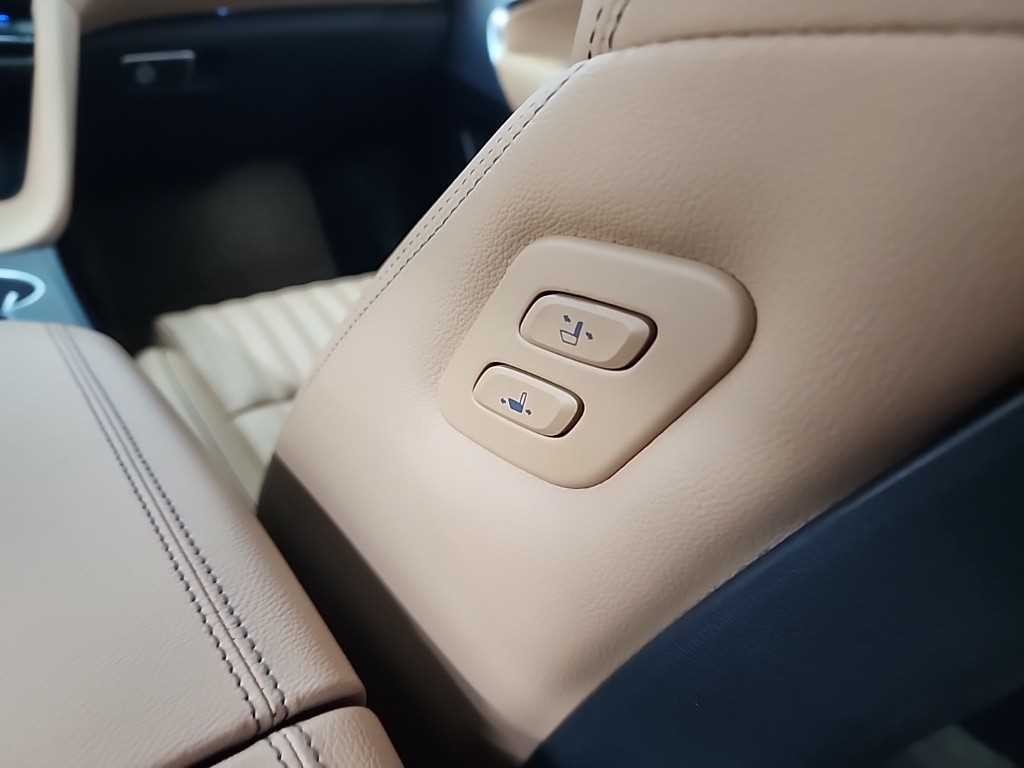 제네시스 G70 더 뉴 G70 가솔린 2.0T 2WD 이미지 14
