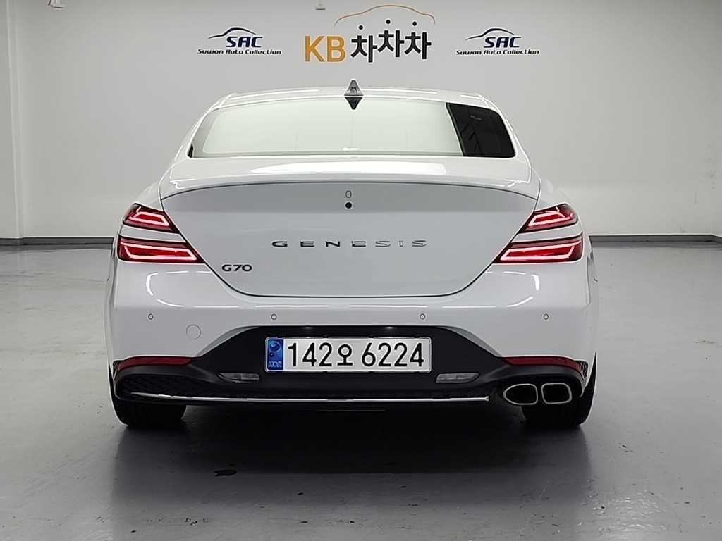 제네시스 G70 더 뉴 G70 가솔린 2.0T 2WD 이미지 4