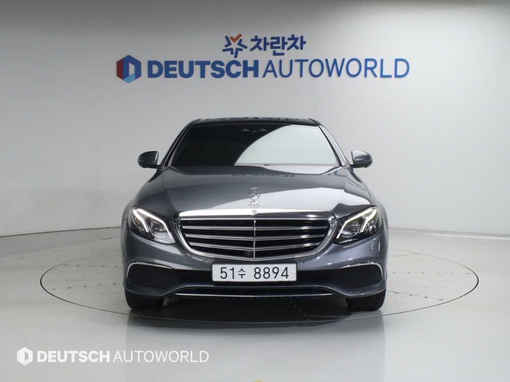 벤츠 E 클래스 E-클래스 W213 E300 익스클루시브 이미지 3