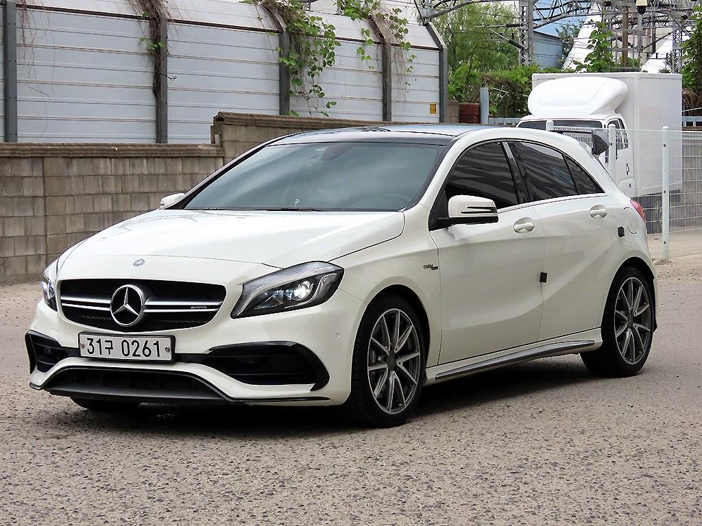 벤츠 A 클래스 A클래스 W176 A45 AMG 4MATIC 이미지 2