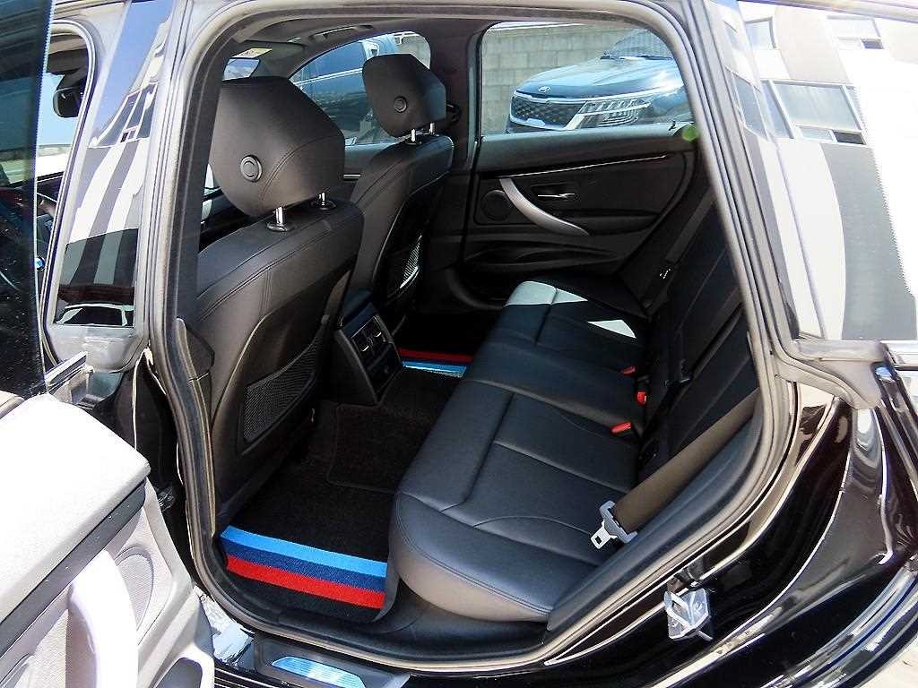 BMW 그란투리스모 3시리즈 GT (F34) GT 320D M 스포트 프리미엄 이미지 6