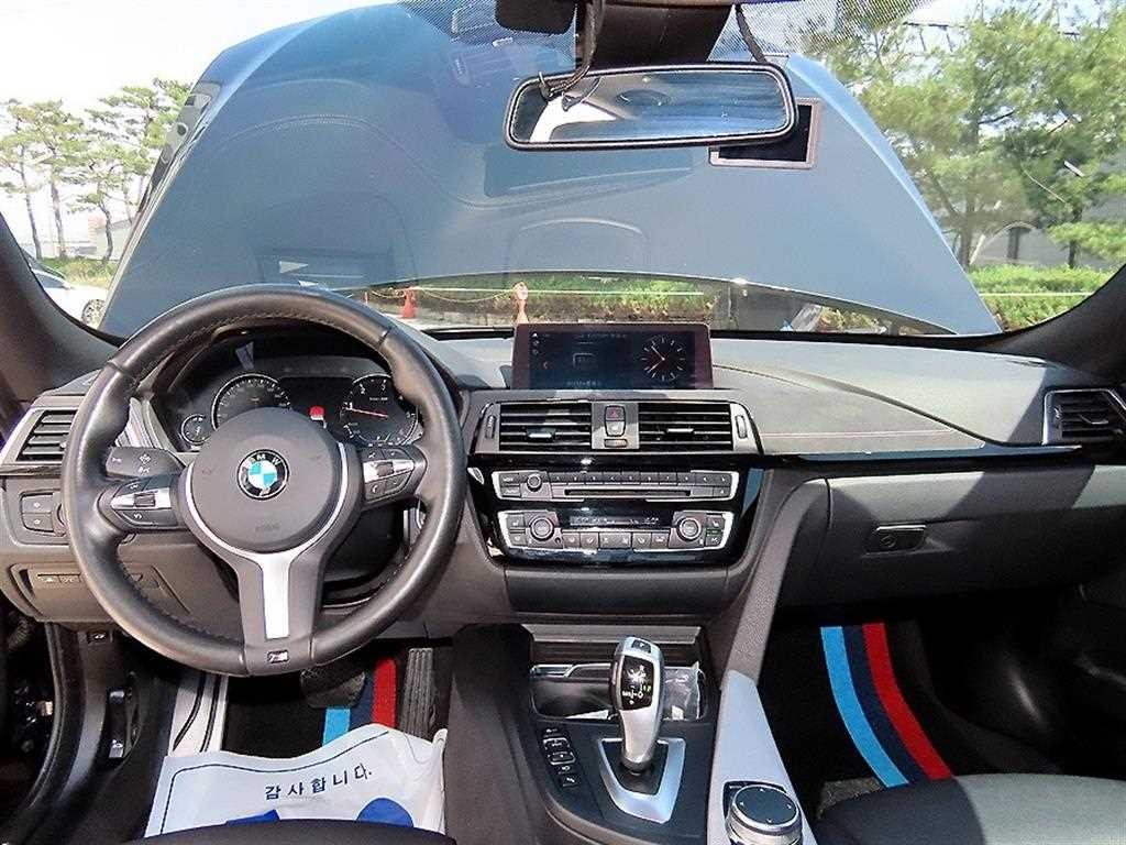 BMW 그란투리스모 3시리즈 GT (F34) GT 320D M 스포트 프리미엄 이미지 7