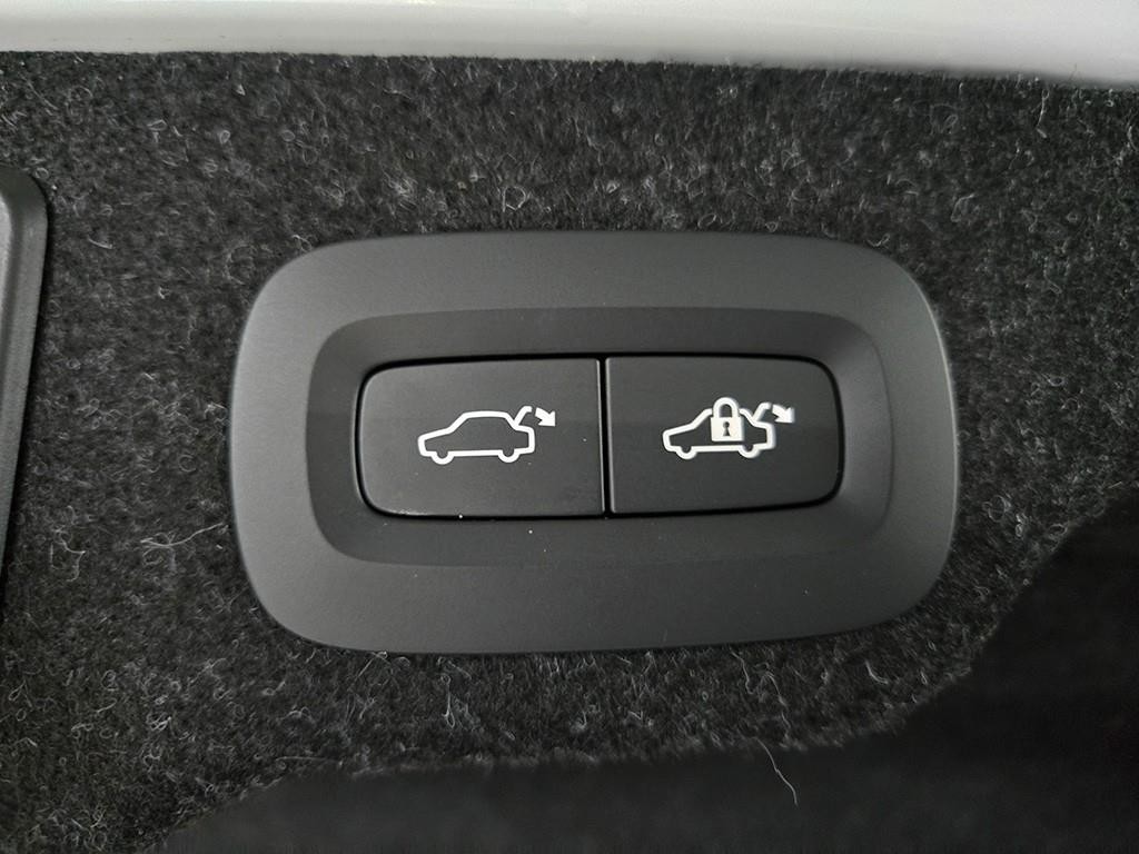 볼보 S90 B5 얼티메이트 브라이트 이미지 17