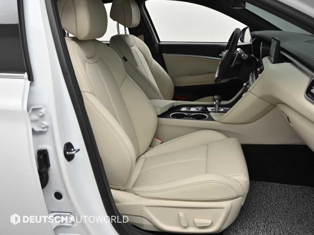 제네시스 G70 더 뉴 G70 가솔린 2.5T 2WD 기본형 이미지 10