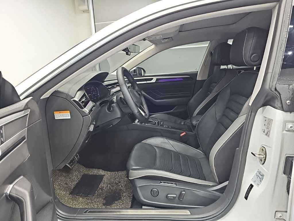 폭스바겐 아테온 2.0 TDI 프레스티지 이미지 11