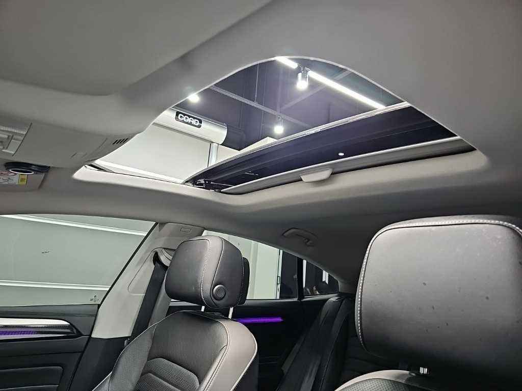 폭스바겐 아테온 2.0 TDI 프레스티지 이미지 14