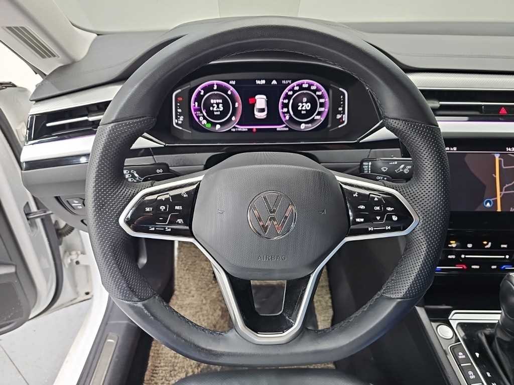 폭스바겐 아테온 2.0 TDI 프레스티지 이미지 9