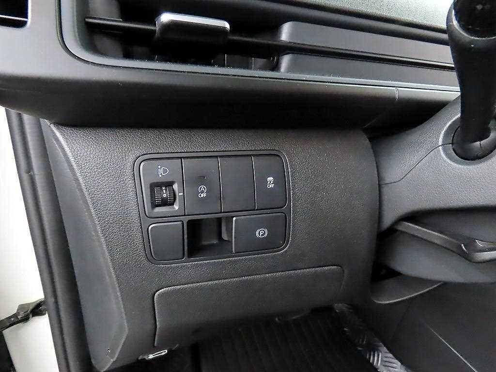 현대 스타리아 2WD 디젤 카고 스마트 3인승 이미지 12